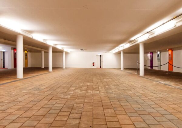 Tiefgarage-Residenz-1-und-2-Weitwinkel
